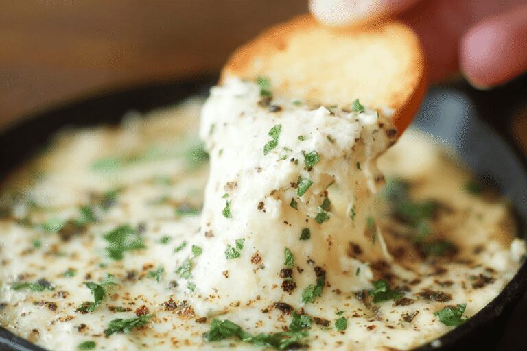 Best Easy French Onion Dip – Creamy, Cozy & Family-Approved Snack Idea